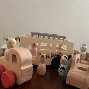 Wood Farm School, Cars & Farm Animals Hearth&Hand